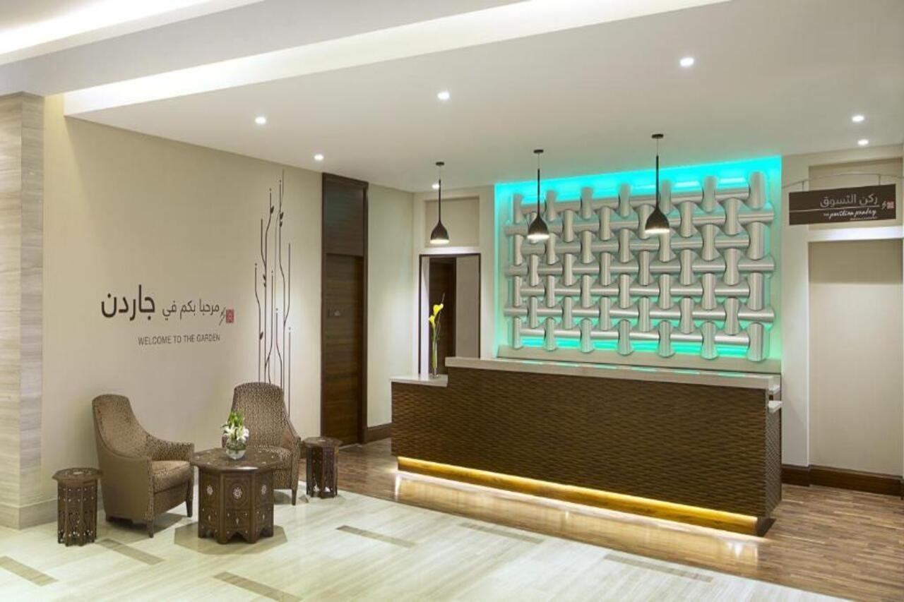 Hilton Garden Inn Dubai Al Muraqabat - Deira Bagian luar foto